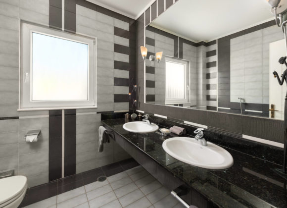 city mansion wc